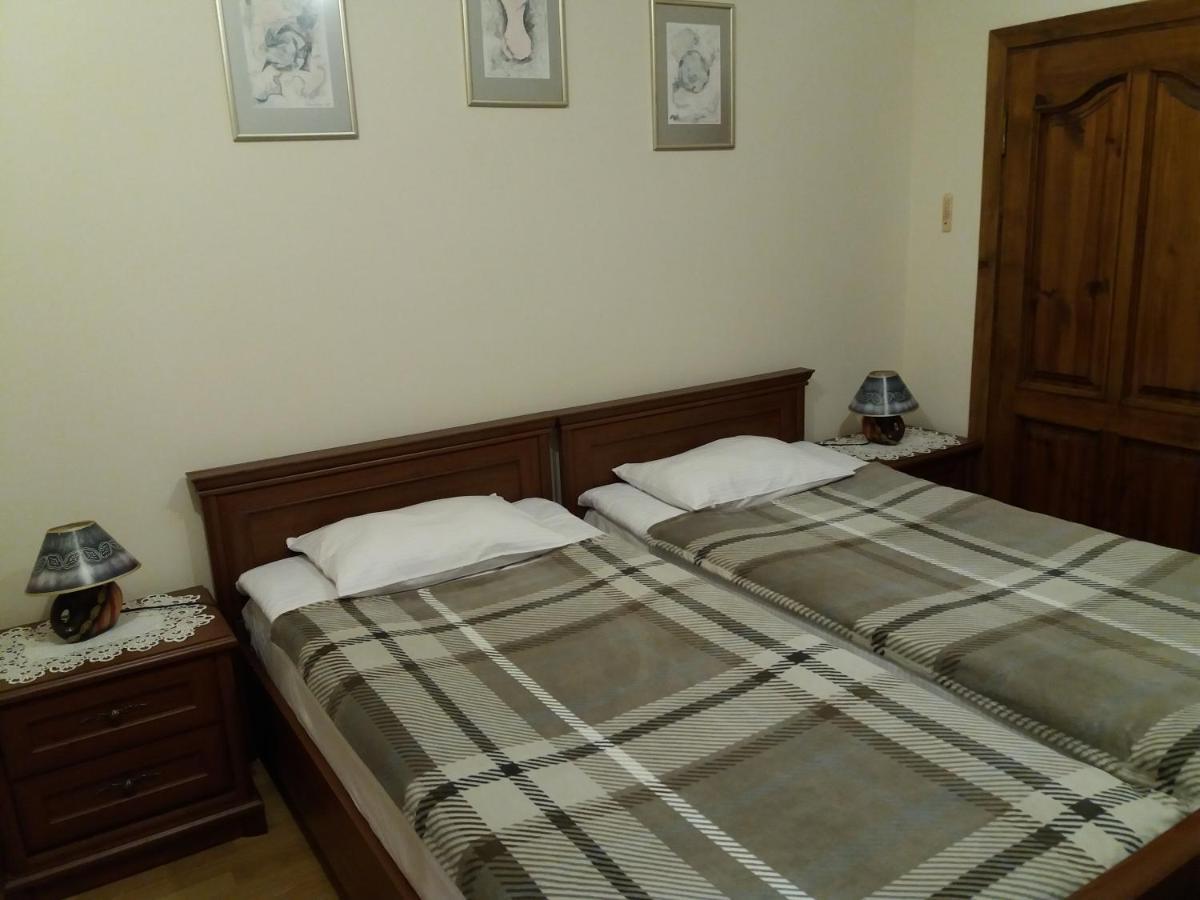 "Arttrakt" Hotell Lviv Eksteriør bilde